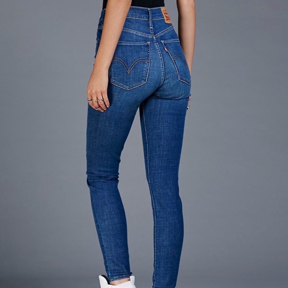 LEVI’S Mile High Super Skinny Jeans